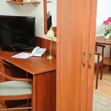 Bella 3* 希欧福克